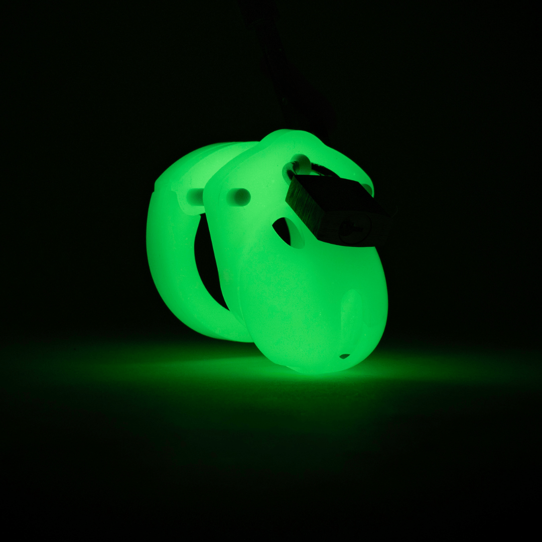 Mini-Me Glow-in-the-Dark Chastity Cage Kit – CB-X